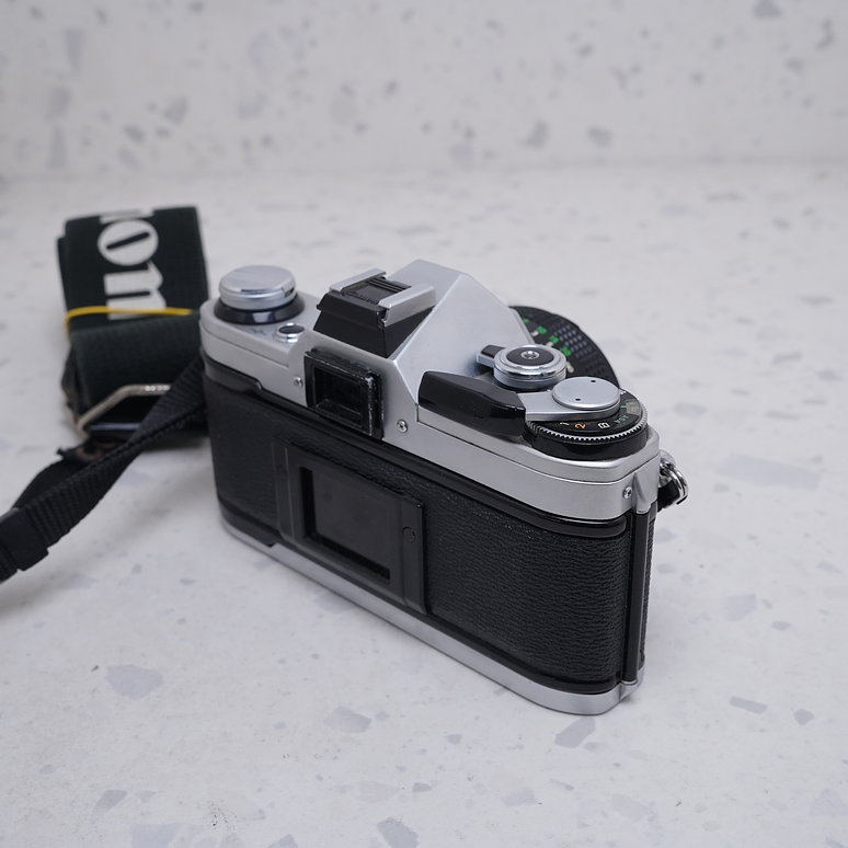 Canon AE-1 + 50mm + Kalimar 80-200mm - USADO 4