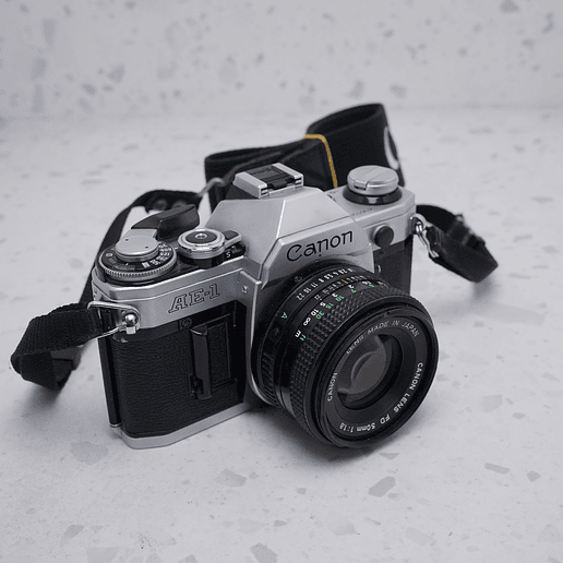 Canon AE-1 + 50mm + Kalimar 80-200mm - USADO 3