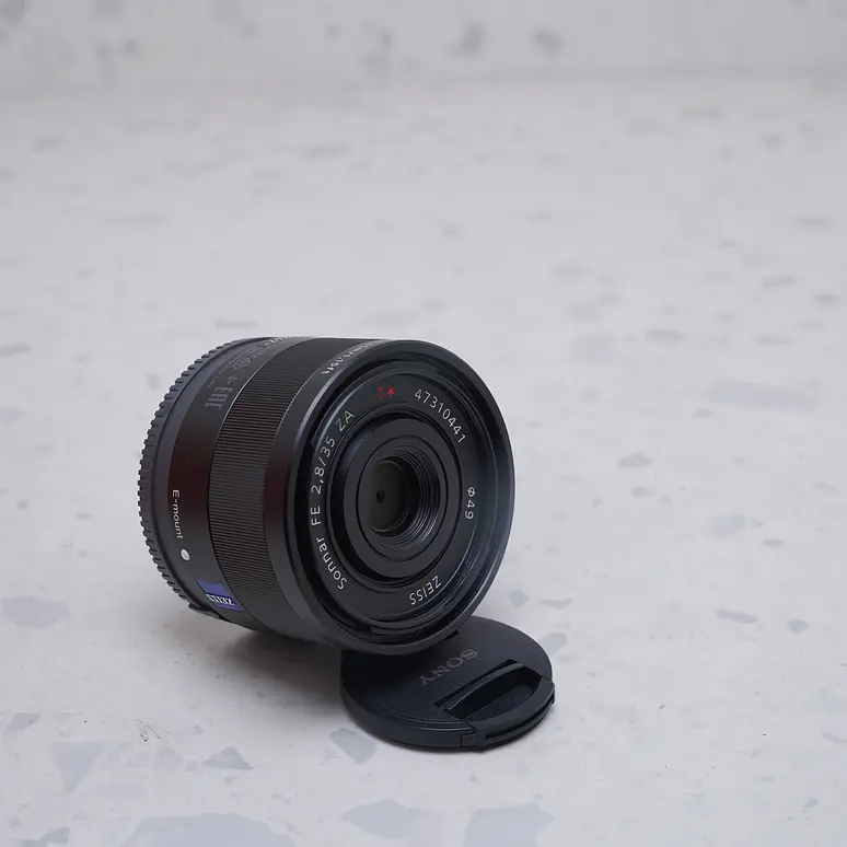 Sony Zeiss 35mm f2.8 FE - USADO 4