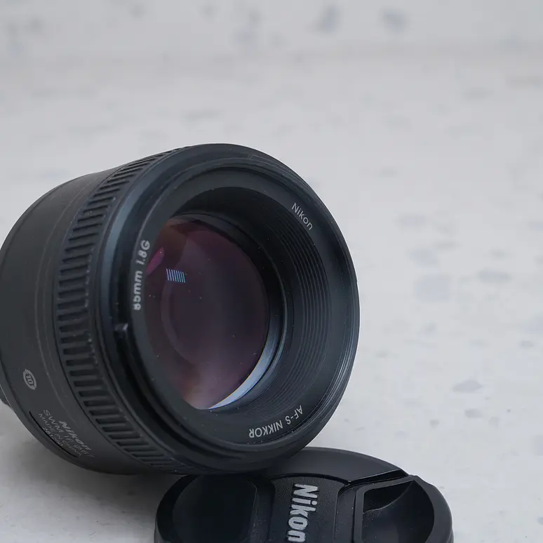 Nikon AF-S NIKKOR 85mm f/1.8G - USADO 4