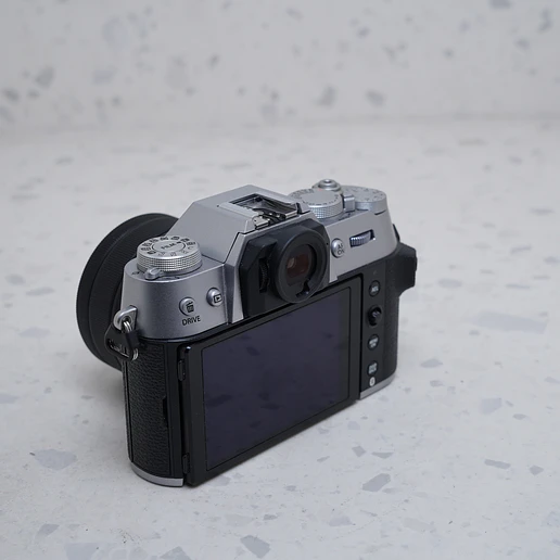 FUJIFILM X-T50 + XC 15-45mm f/3.5-5.6 - USADO 3