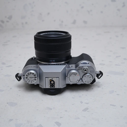 FUJIFILM X-T50 + XC 15-45mm f/3.5-5.6 - USADO 6