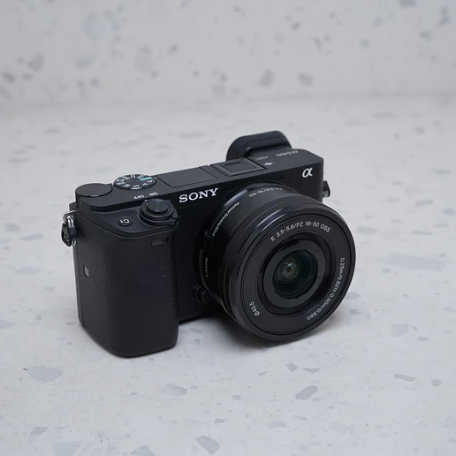Sony A6400 Kit - USADO 4