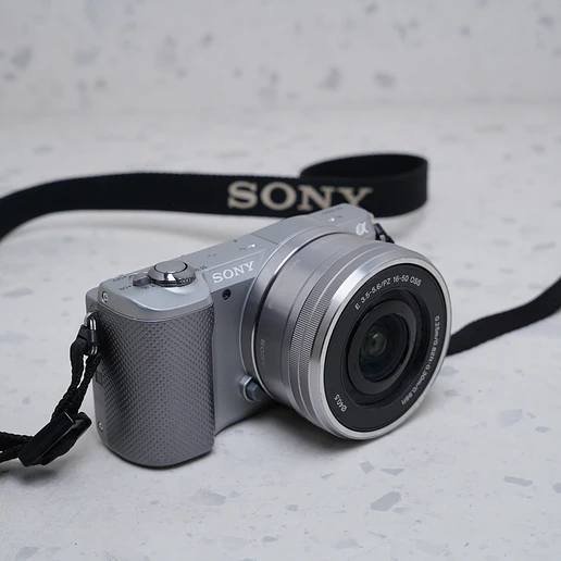Sony Alpha A5000 - USADO 4