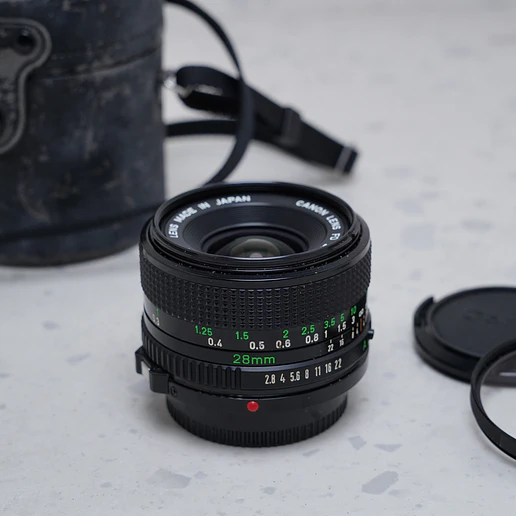 Canon 28mm f/2.8 FD - USADO 1