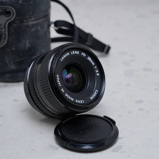 Canon 28mm f/2.8 FD - USADO 3