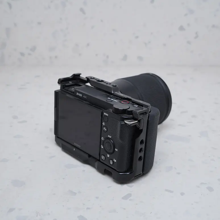 Sony ZV-E10 + 16mm - USADO 4