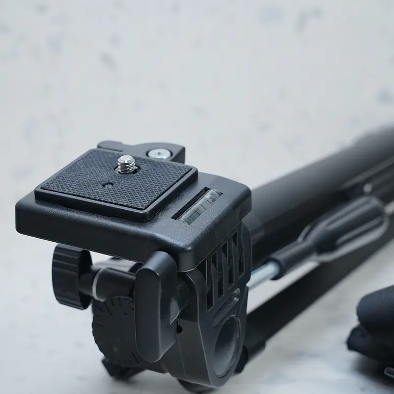 Tripode Soligor WT-330A - USADO 2