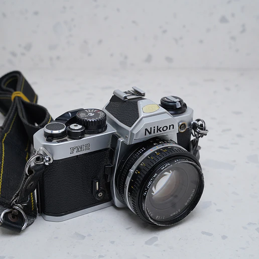 Nikon FM2 + 50m + 35-70mm - USADO 3