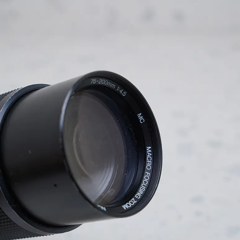 Vivitar 75-200mm f/4.5 para Nikon F + Teleconverter- USADO 3