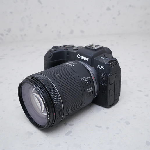 Canon EOS RP + 24-105mm - USADO 2