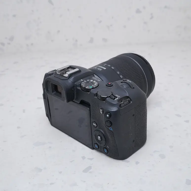 Canon EOS RP + 24-105mm - USADO 5