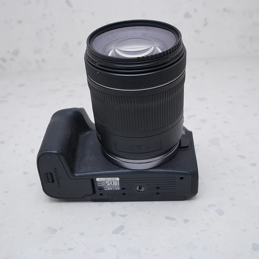 Canon EOS RP + 24-105mm - USADO 7