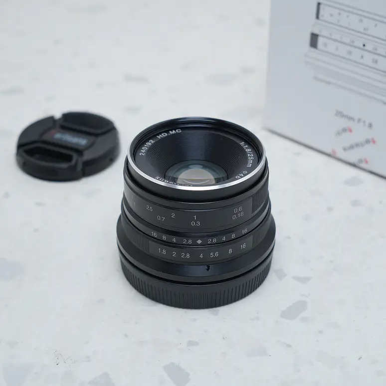 7Artisans de 25mm f/1.8 Para Fujifilm X - USADO 2