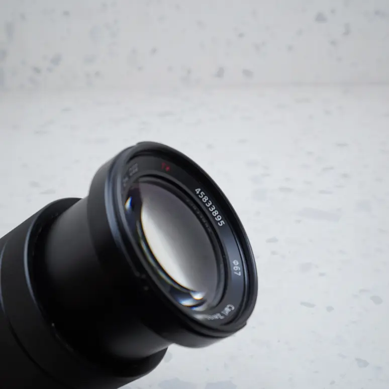 Sony Vario-Tessar T* FE 24-70mm f/4 ZA OSS - USADO 4
