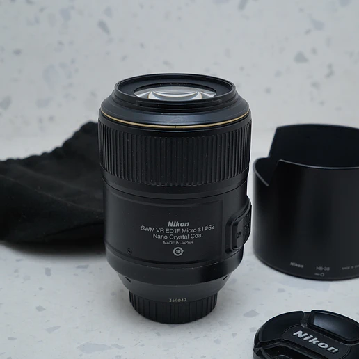 Nikon AF-S Micro NIKKOR 105mm f2.8G IF ED VR - USADO 3