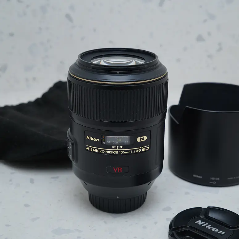 Nikon AF-S Micro NIKKOR 105mm f2.8G IF ED VR - USADO 2