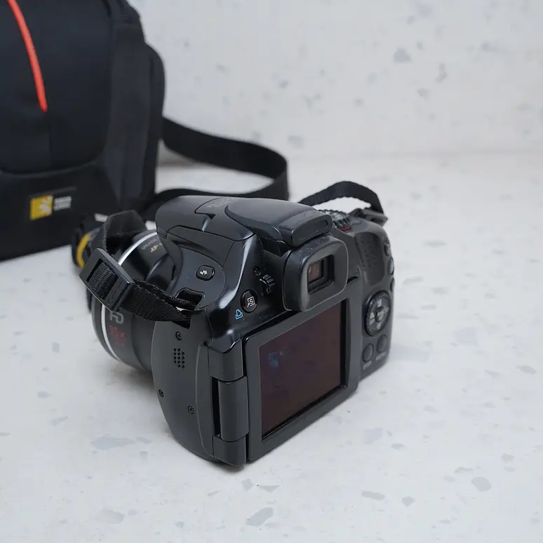 Canon PowerShot SX30 IS - USADO 3
