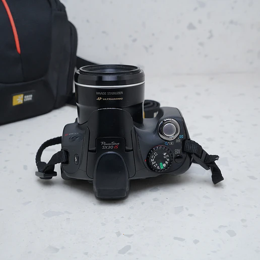Canon PowerShot SX30 IS - USADO 6