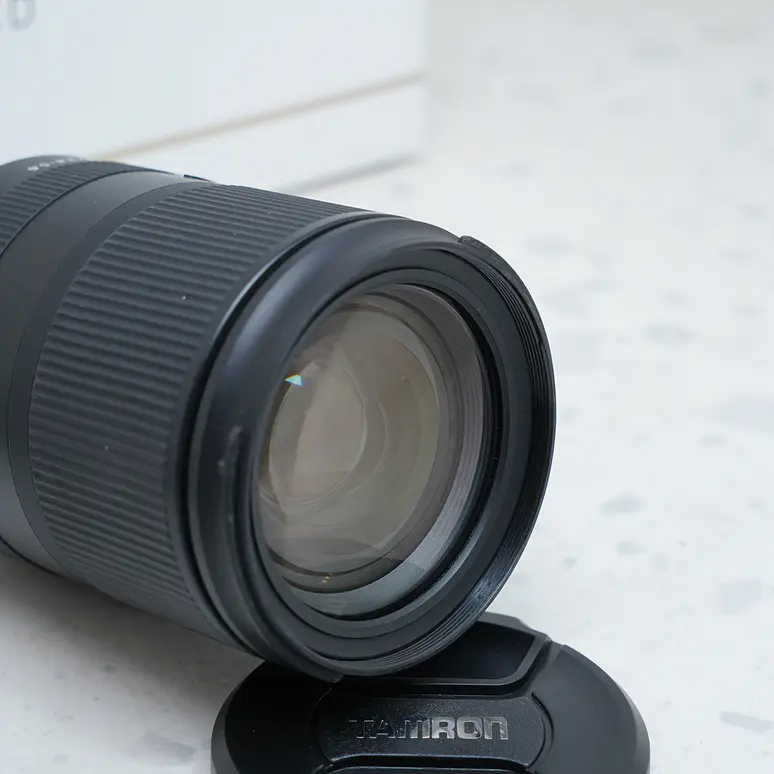 Lente Tamron 28-200mm f2.8-5.6 Di III RXD para Sony E - USADO 4