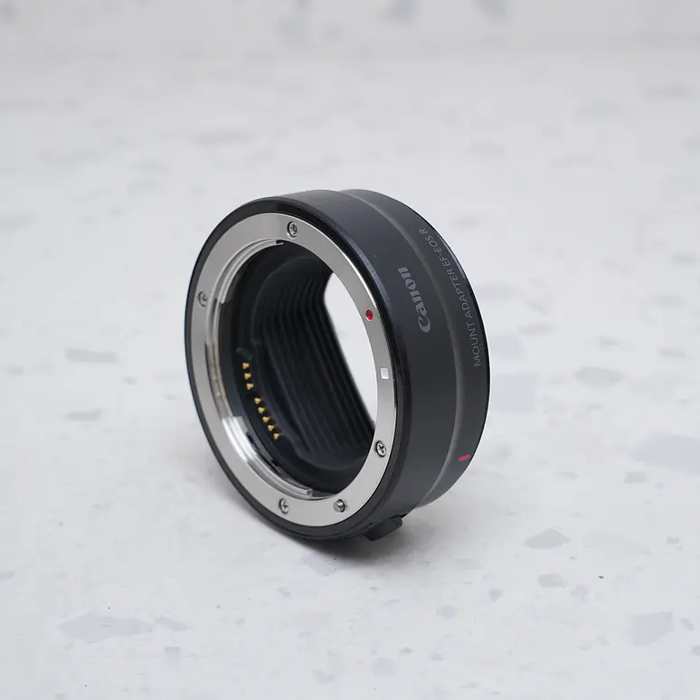 Adaptador Canon EF-EOS R - USADO 4