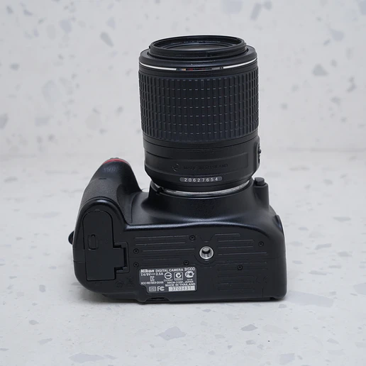 Nikon D5100 + 55-200mm - USADO 7