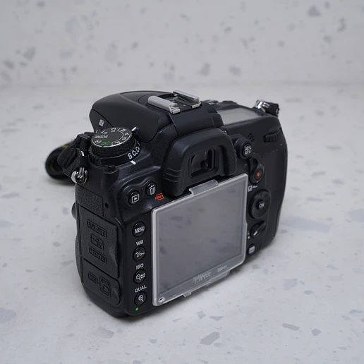 Nikon D7000 (Body) - USADO 3