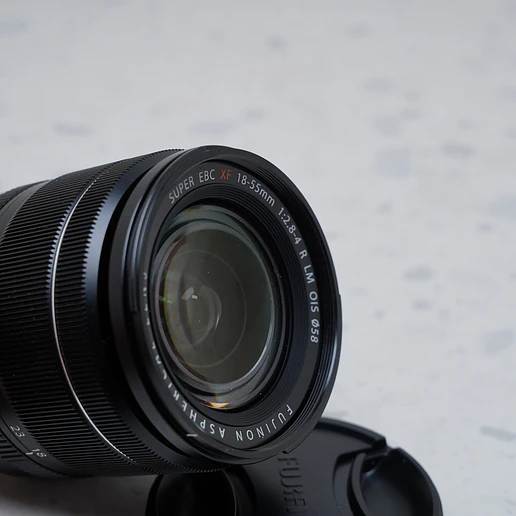 FUJIFILM XF 18-55mm f/2.8-4 R LM OIS - USADO 4