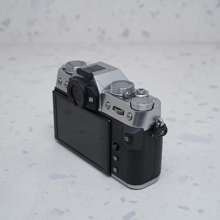 FUJIFILM X-T30 II (Body) - USADO 4