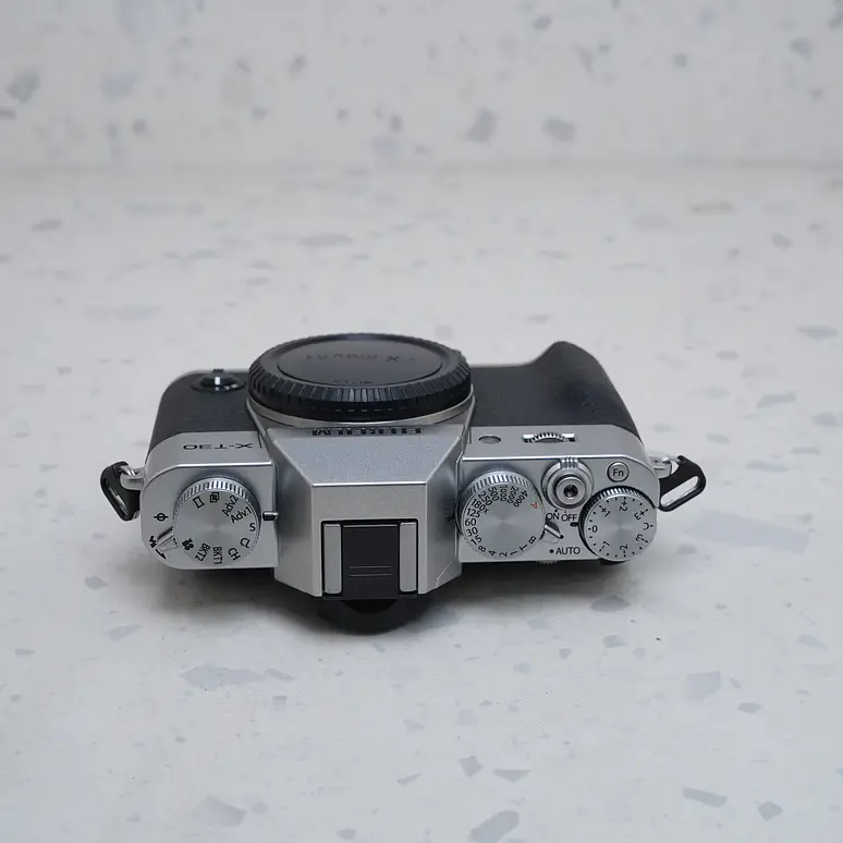 FUJIFILM X-T30 II (Body) - USADO 6