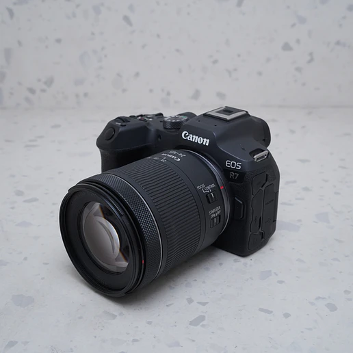 Canon EOS R7 Mirrorless Body - USADO 3