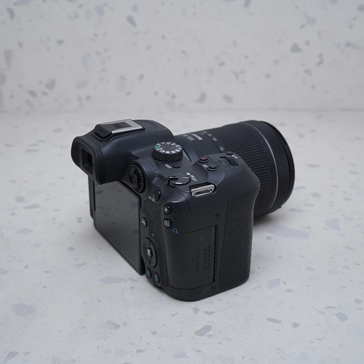 Canon EOS R7 Mirrorless Body - USADO 5