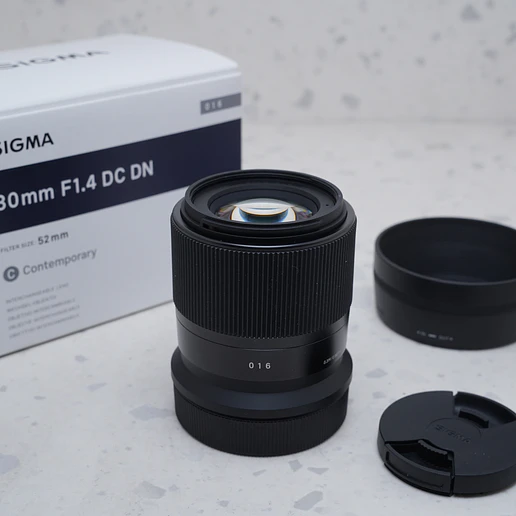 Sigma 30mm f/1.4 DC DN (Canon RF) - USADO 4
