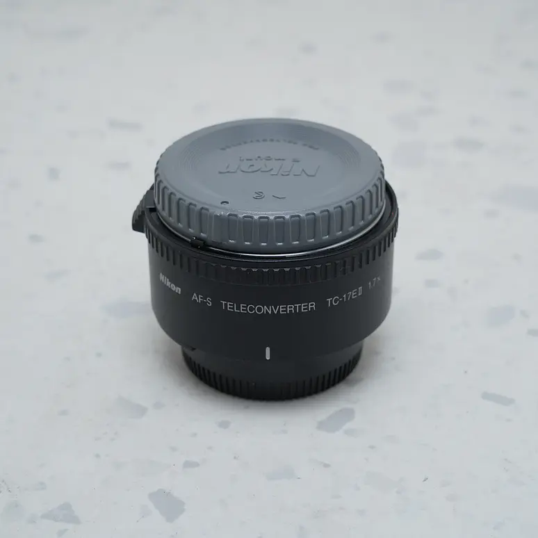 Nikon AF-S Teleconverter TC-17E II - USADO 2