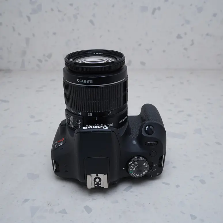 Canon EOS Rebel T7 + 18-55mm - USADO 7