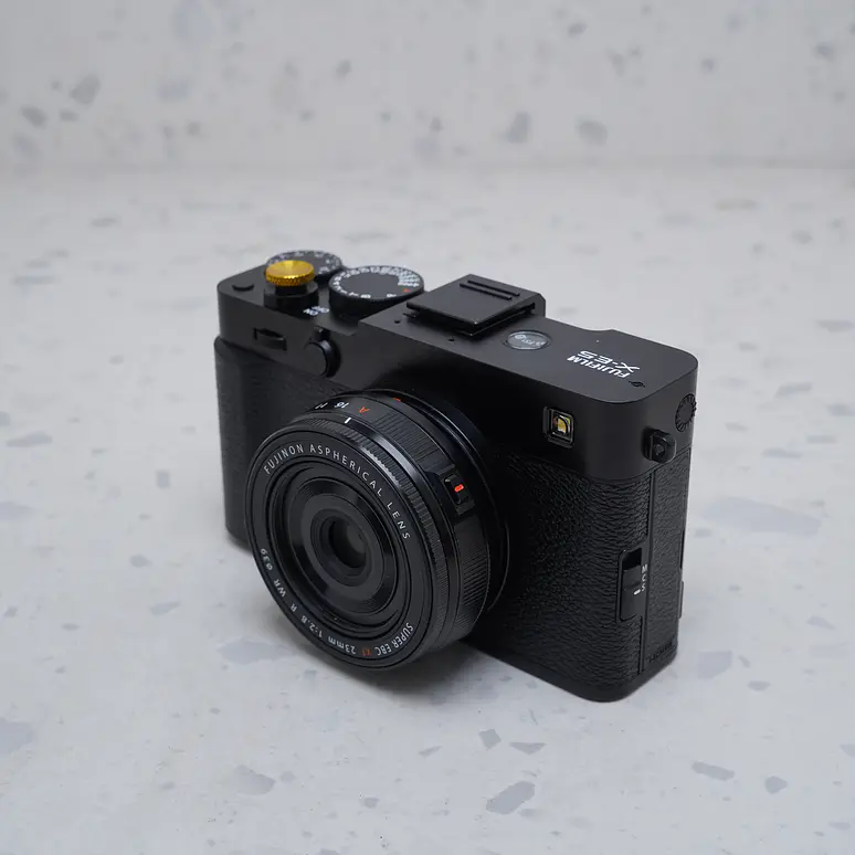 FUJIFILM X-E5 + 23mm XF f/2.8 - USADO 3