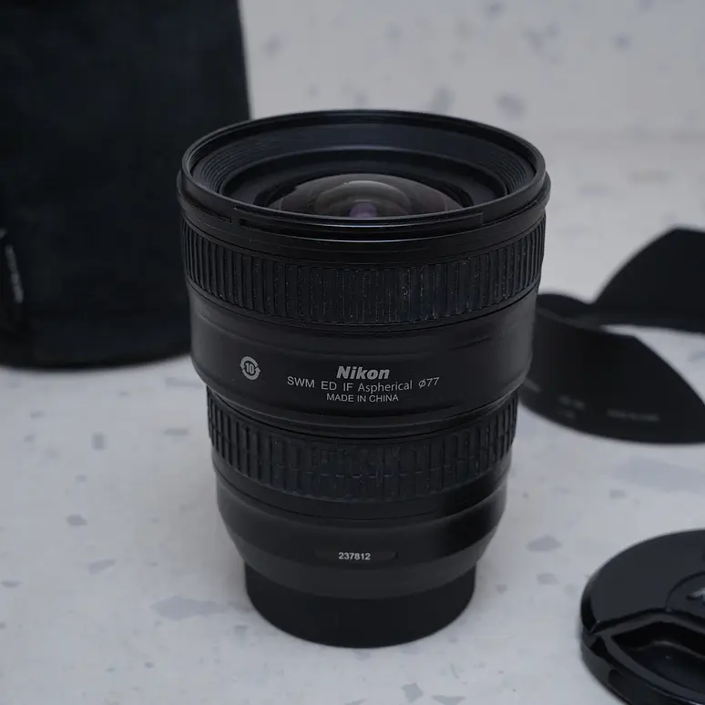 Nikon AF-S NIKKOR 18-35mm f3.5-4.5G ED - USADO 3