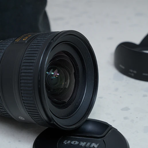 Nikon AF-S NIKKOR 18-35mm f3.5-4.5G ED - USADO 4