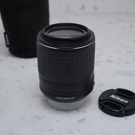 Nikon AF-S DX NIKKOR 55-200mm f/4-5.6G ED VR II - USADO 3