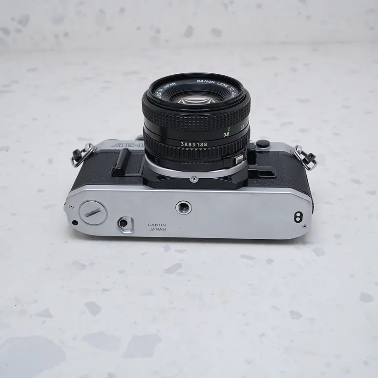 Canon AE-1 + Canon FD 50mm f/1.8 - USADO  6