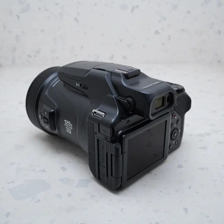 Nikon COOLPIX P1000 - USADO 4