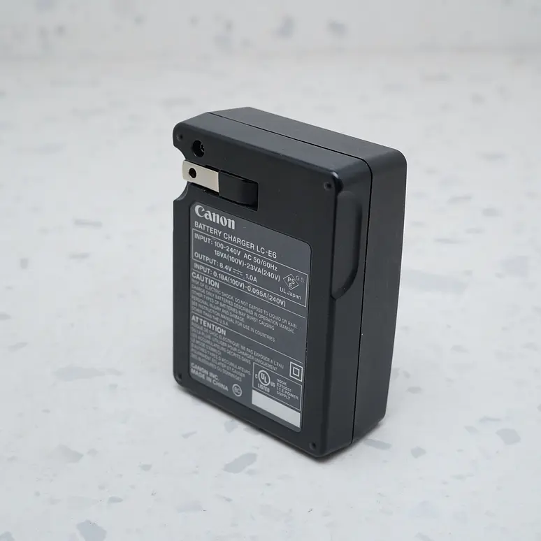 Cargador Canon LC-E6 para paquetes de baterías LP-E6/LP-EL/LP-E6NH - USADO 3