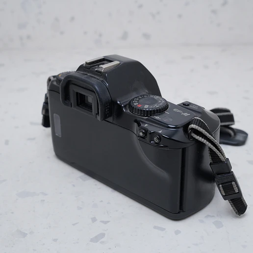 Canon EF-M Analoga - USADO 3