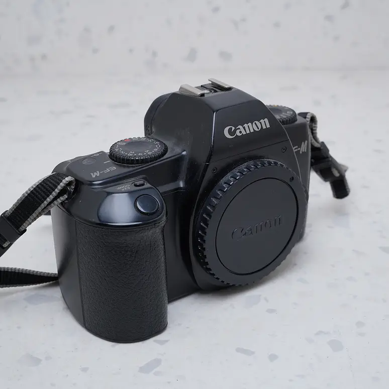 Canon EF-M Analoga - USADO 4