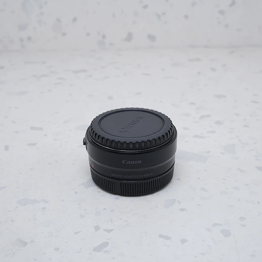 Adaptador Canon EF-EOS R - USADO 2
