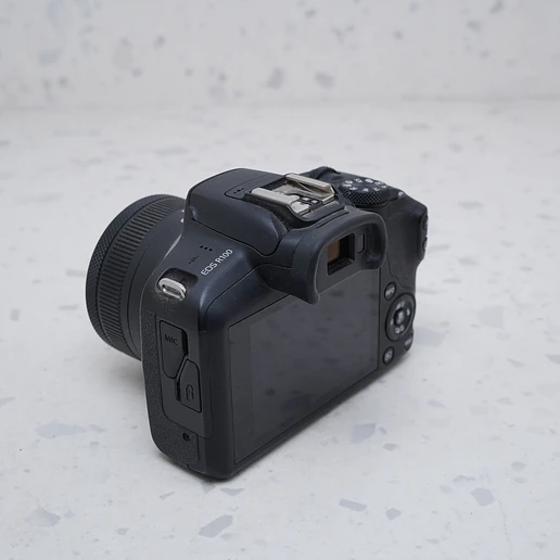 Canon EOS R100 + 18-45 mm - USADO 3