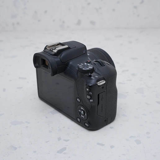 Canon EOS R100 + 18-45 mm - USADO 4