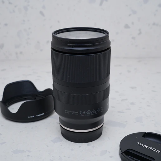 Tamron 17-70mm f/2.8 DI III-A VC RXD para Sony - USADO 3