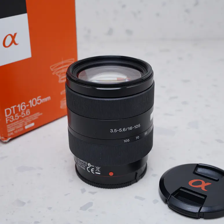 Sony DT 16-105mm f/3.5-5.6 - USADO 3