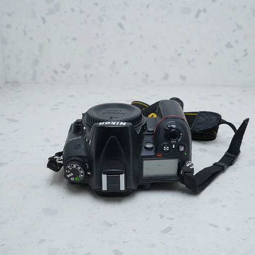 Nikon D7000 (Body) - USADO 6